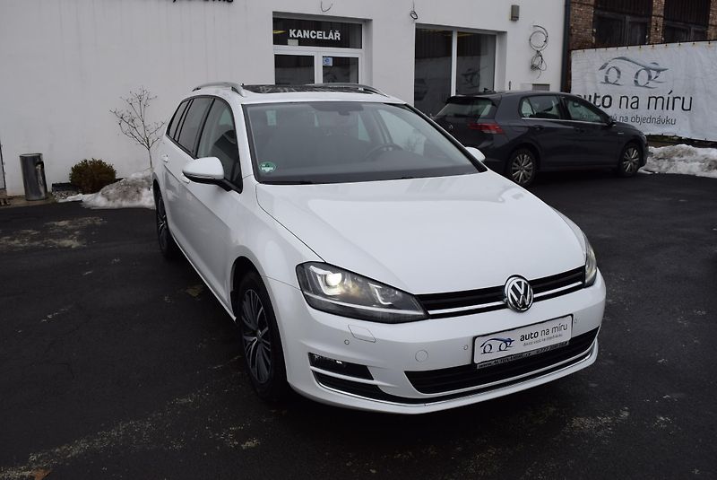 Volkswagen Golf Variant (2016) 1.4TSI 92kw CLBMT BMT PAN TAŽ - fotka 5 z 49