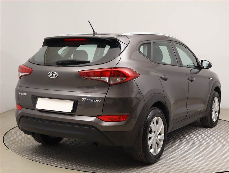 Hyundai Tucson (2016) 1.6 GDI, Tempomat - fotka 5 z 18