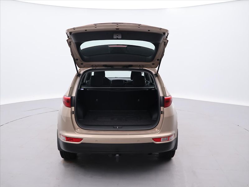 Kia Sportage 1,7 CRDI 85kW Comfort CZ - fotka 9 z 33