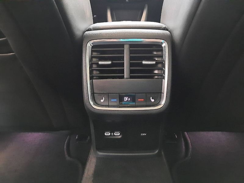 Škoda Octavia (2022) Combi Style Plus 2.0 TDI (110k - fotka 24 z 33