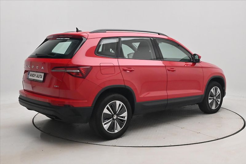 Škoda Karoq 2,0 TDI 110kW 4x4 DSG Ambition - fotka 5 z 30