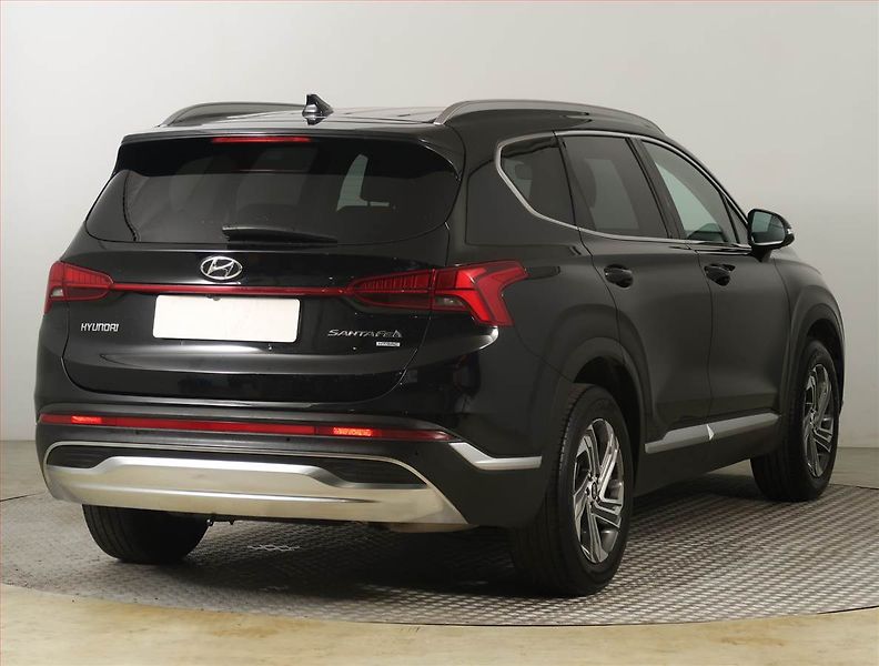 Hyundai Santa Fe (2021) 2.2 CRDi - fotka 5 z 32