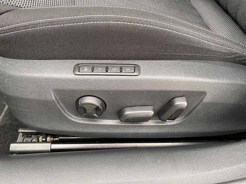 Škoda Superb (2021) 2.0 TDI DSG Style - fotka 27 z 35
