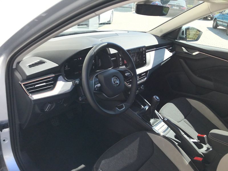 Škoda Kamiq (2024) SELEC Top TSI 85/1.0 M6F - fotka 8 z 25