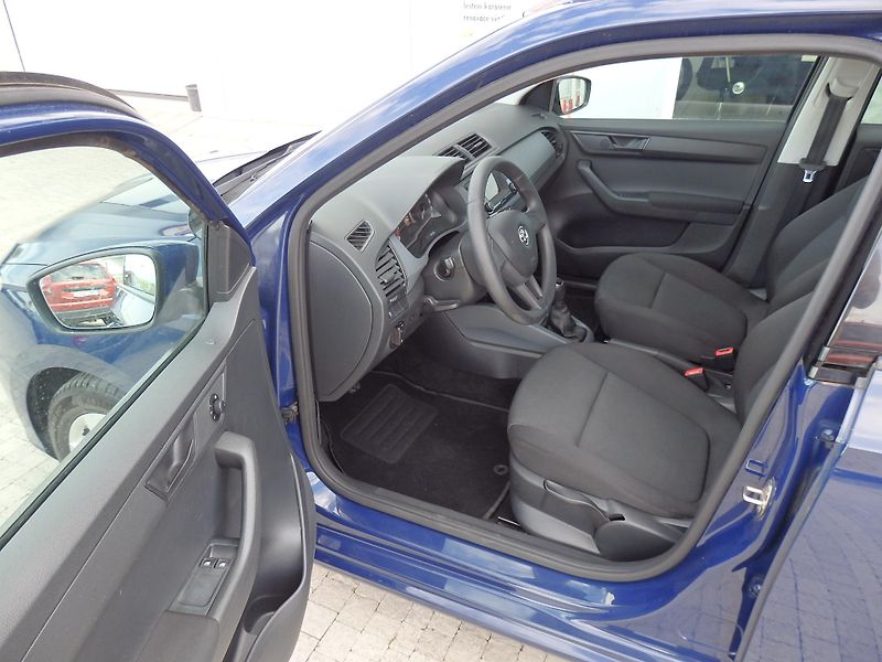 Škoda Fabia 1.2 TSI KLIMATIZACE, 6x AIRBAG - fotka 6 z 16