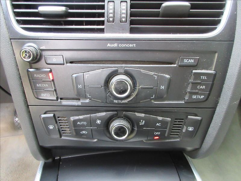 Audi A5 1,8 TFSi 125Kw, Xenon, Nové v - fotka 19 z 23