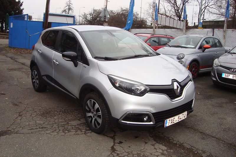 Renault Captur (2017)  0.9 Limited - fotka 9 z 66