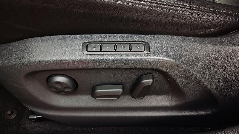 Volkswagen Sharan 2.0 TDI 135kW 4Motion HIGHLINE - fotka 30 z 50
