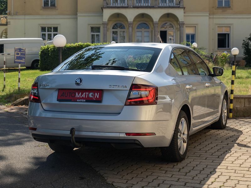 Škoda Octavia 1.0 TSI DSG CarPlay Tažné Senz - fotka 6 z 30