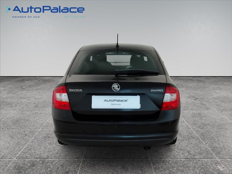 Škoda Rapid 1,4 TDI STYLE AT ČR - fotka 5 z 16