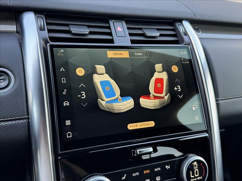 Land Rover Discovery 3,0 D300 R-Dynamic HSE AT AWD - fotka 23 z 36