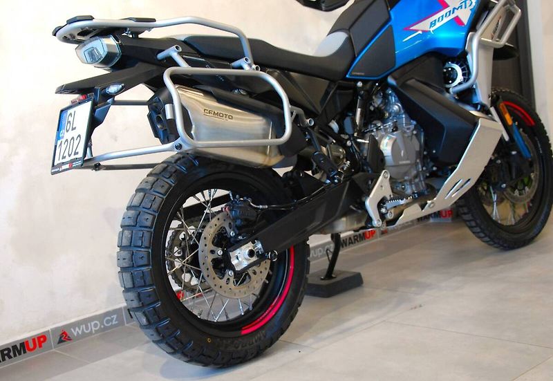 CFMOTO 800 MT (2025) 800MT-X - 1. maj, záruka, serv - fotka 5 z 20