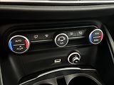 Alfa Romeo Stelvio 2,2   JTD 132kW,AUTOMAT,SERVIS - náhled 21