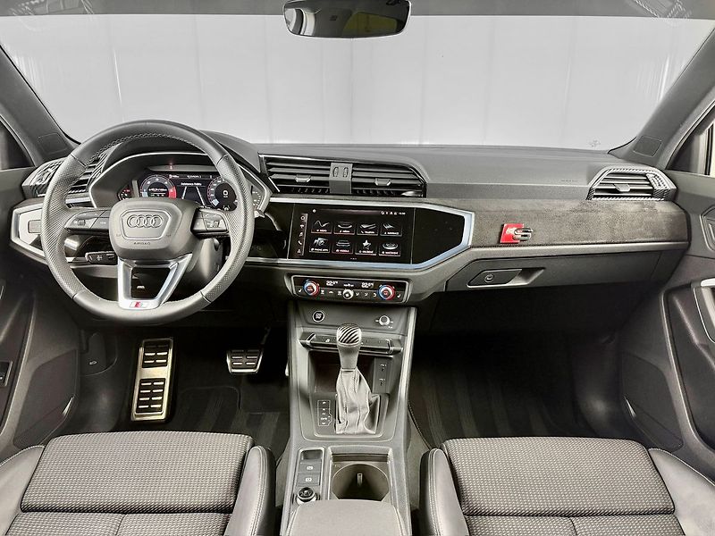 Audi Q3 2.0 TDI 142KW QUATTRO S-TRONIC - fotka 9 z 24