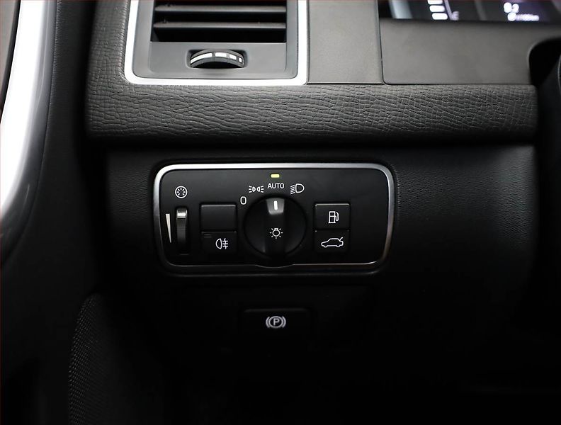 Volvo XC60 (2014) D4, 4X4, Automat, Kůže, Navi - fotka 15 z 16