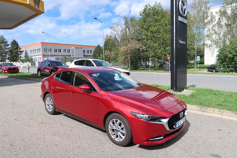Mazda 3 SDN 2,0 X186 GT Plus, záruka - fotografie inzerátu