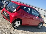 Toyota Aygo 1,0 i 53kW KLIMA 33.000Km - náhled 3
