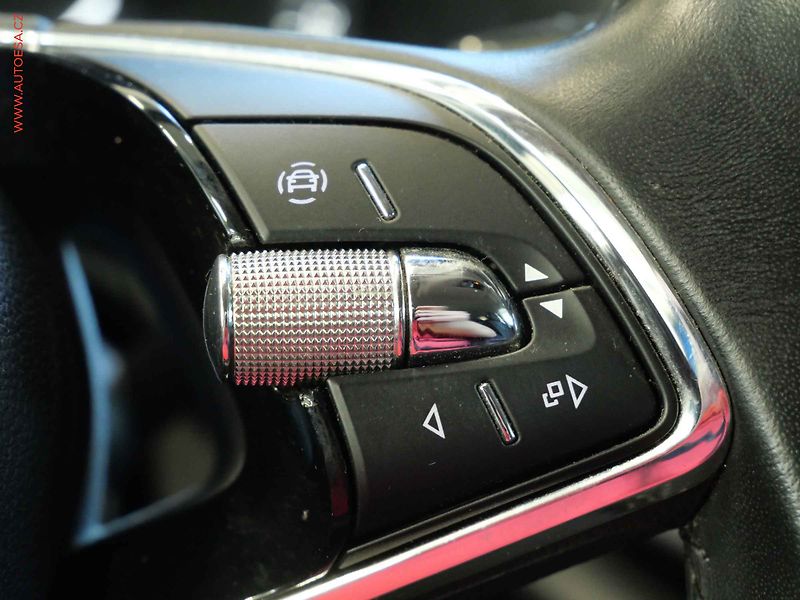 Škoda Octavia (2020) 1.5TSi, LED, aut.klima - fotka 16 z 19