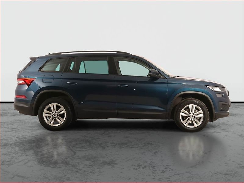 Škoda Kodiaq (2023) 2.0 TDI, digi klima - fotka 6 z 27