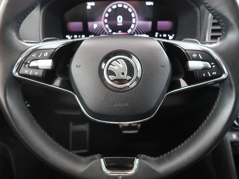 Škoda Karoq (2024) Ambition Plus 2.0 TDI - fotka 16 z 27