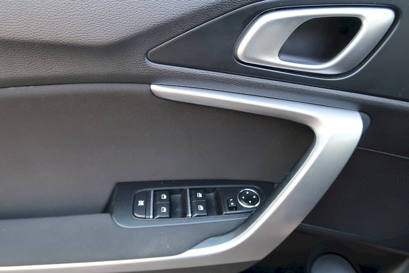 Kia Ceed (2022) Sportswagon 1.0 T-GDI / 88 kW - fotka 17 z 30
