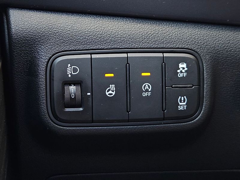 Hyundai i20 1,0 T-GDi 66kW, GO Plus! MR26 - fotka 15 z 32