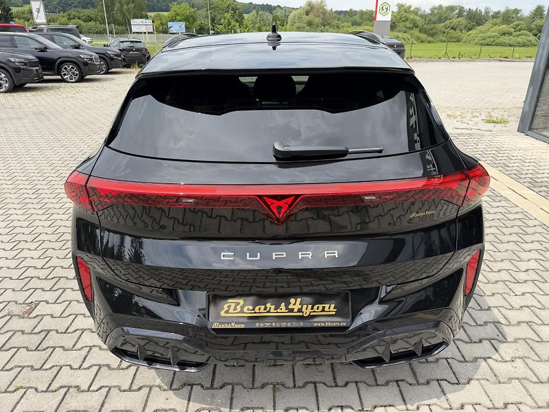 Cupra Terramar (2026) 2.0TSI 150kW 4WD TRIBE TZ R20! - fotka 9 z 45