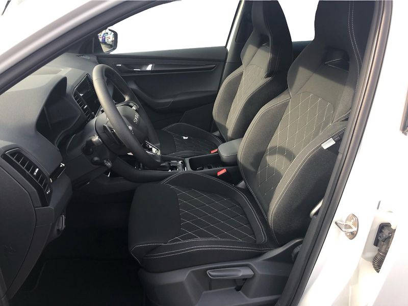 Škoda Karoq 1,5 TSI - fotka 11 z 30