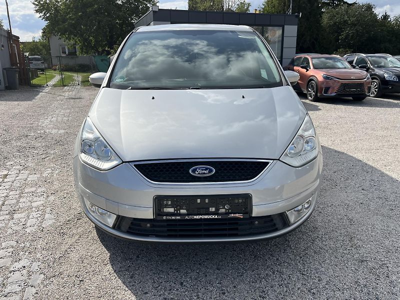 Ford Galaxy (2008) 2.0 Benzin 107 KW 7 míst - fotka 3 z 24