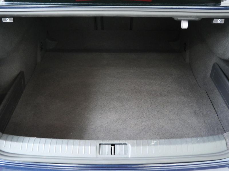Volkswagen Passat - fotka 23 z 23