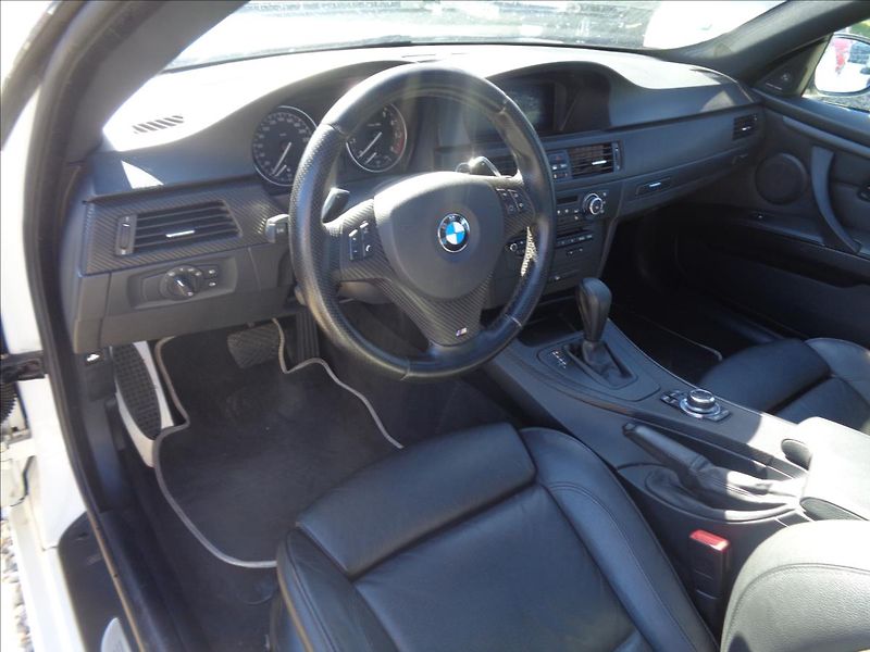 BMW Řada 3 3,0 - fotka 13 z 26