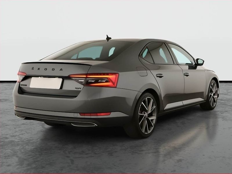 Škoda Superb (2022) Sportline 2.0 TDI - fotka 5 z 20