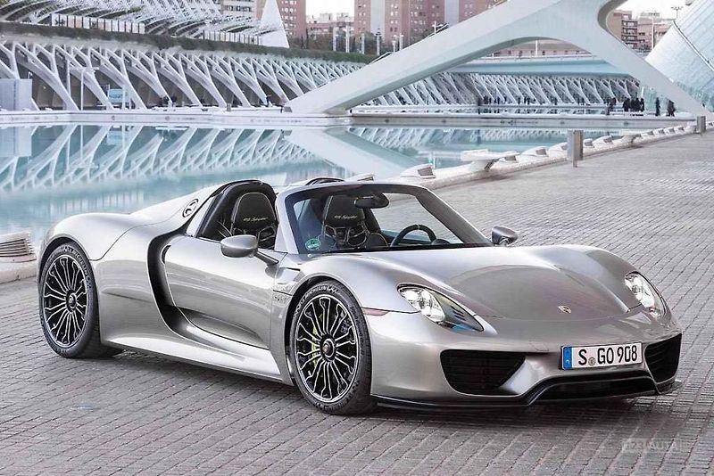 Top 5 nejrychleji akcelerujících Porsche.