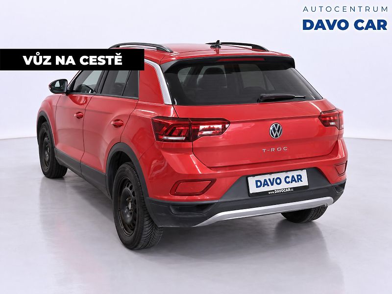 Volkswagen T-Roc 1,0 TSI 81kW Virtual LED DPH - fotka 2 z 12