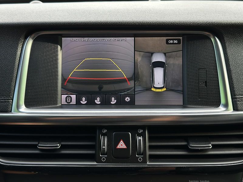 Kia Optima GT 2.0TGDi H-Matic Sportswagon - fotka 41 z 57