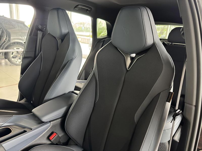 Cupra Terramar 2,0TSI VZ 265*4x4*DPH*Tažné - fotka 15 z 35
