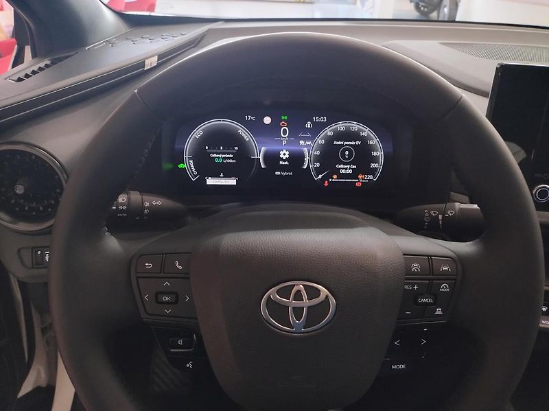 Toyota C-HR (2026) 1.8 FHEV COMFORT - 0% úrok - fotka 8 z 14