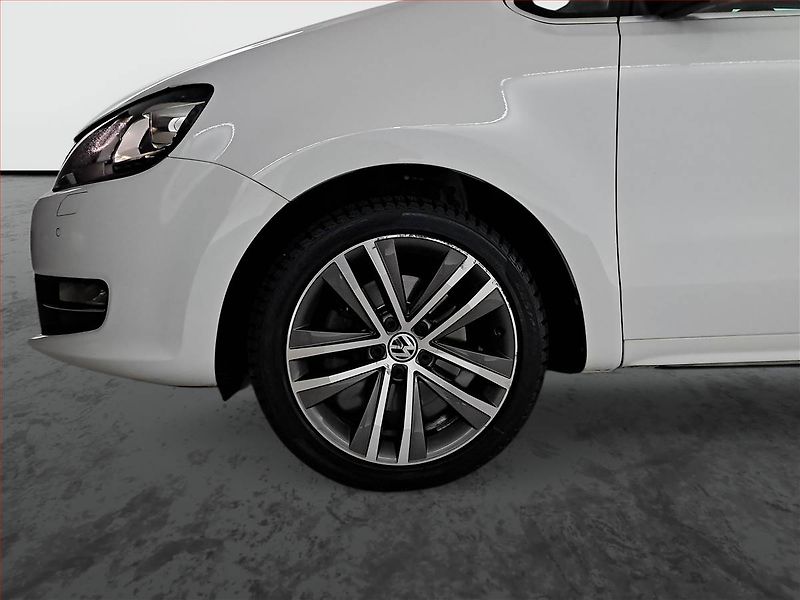 Volkswagen Sharan (2015) Highline 2.0 TDI - fotka 15 z 22
