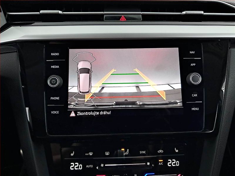 Volkswagen Arteon (2023) Elegance 2.0 TSI 4Motion - fotka 18 z 21