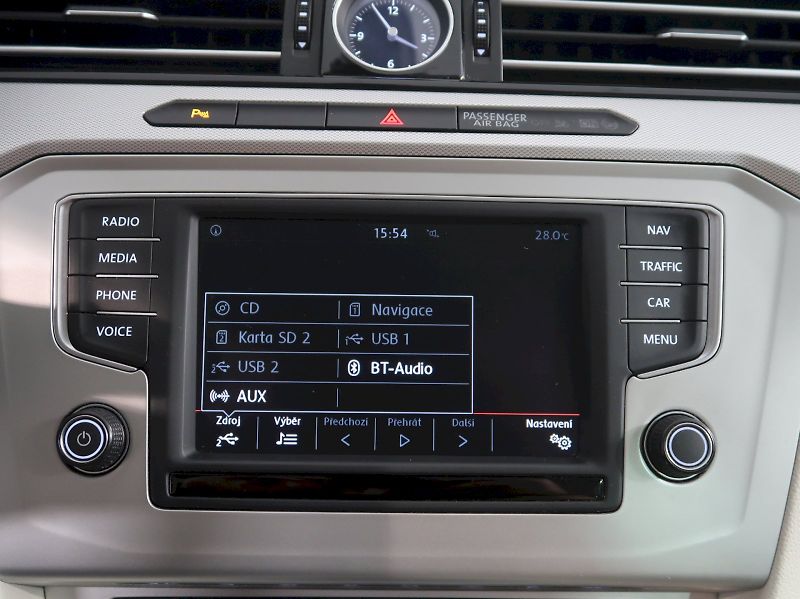 Volkswagen Passat (2016) COMFORTLINE 2.0TDI 110KW TAŽNÉ - fotka 31 z 39
