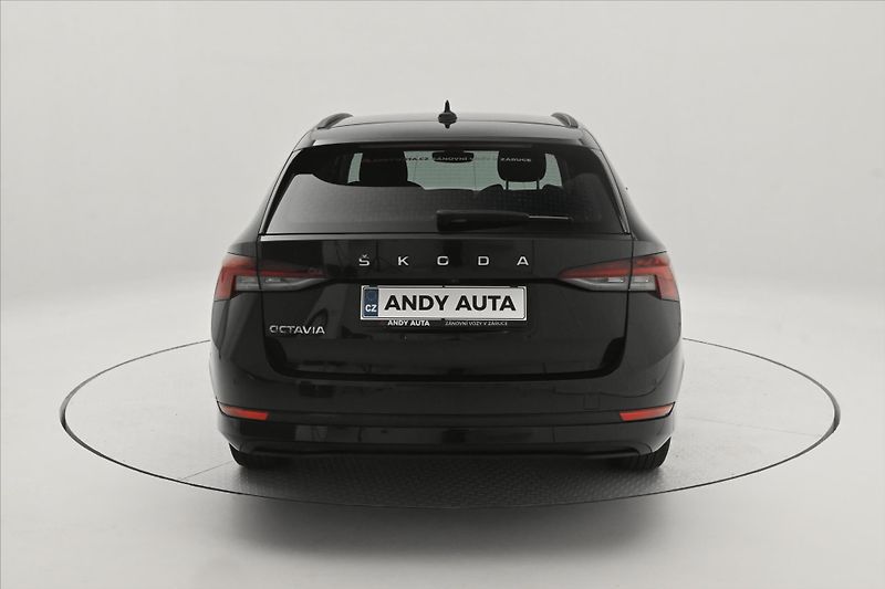 Škoda Octavia 2,0 TDI 110KW DSG Ambition Zár - fotka 6 z 32