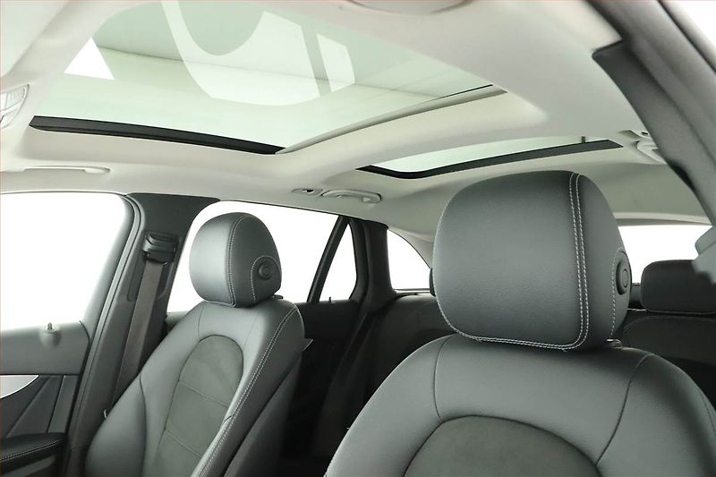 Mercedes-Benz GLC (2018) 220 d 4MATIC - fotka 12 z 21