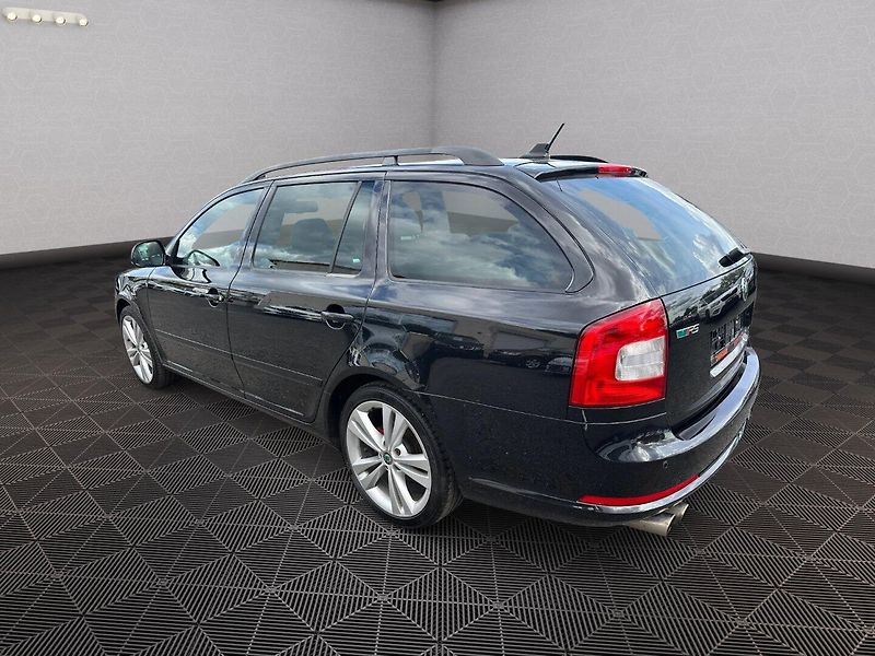Škoda Octavia (2010) RS 2,0TFSI 147KW - fotka 5 z 32
