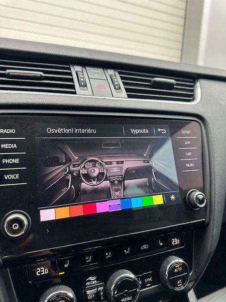 Škoda Octavia (2018) III FL SCOUT 2.0 TDI 135kW 4x4 - fotka 23 z 34