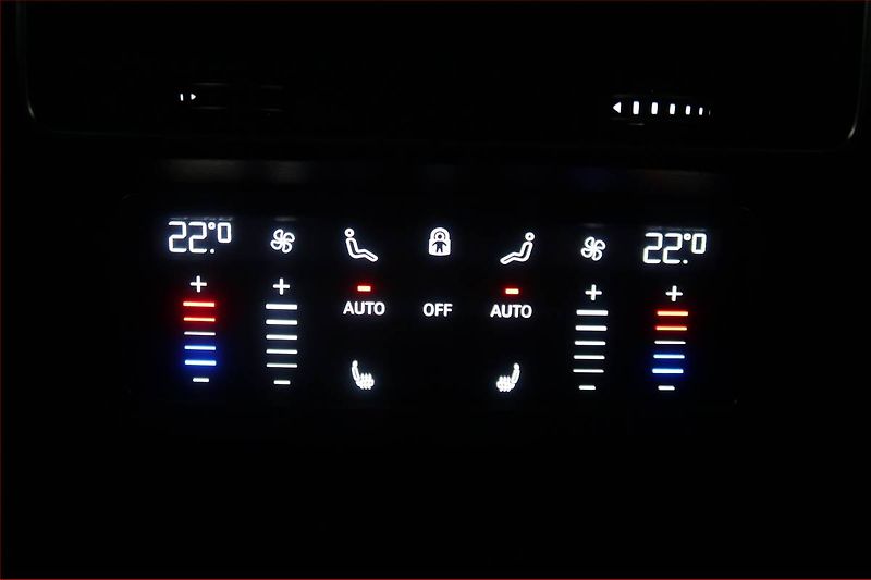 Audi Q7 (2022) 50 TDI - fotka 16 z 20