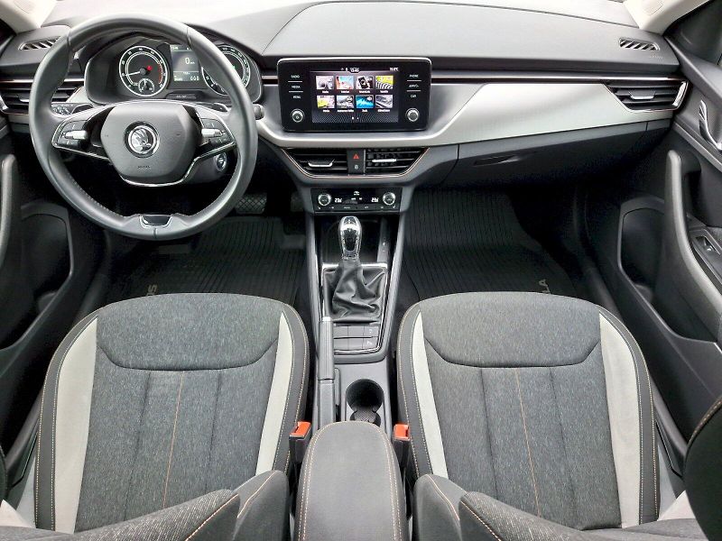 Škoda Scala (2023) Style DSG 1,5TSi 110kW - fotka 5 z 33