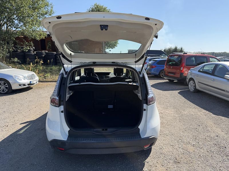 Renault Scénic 1.2 TCe - fotka 9 z 22