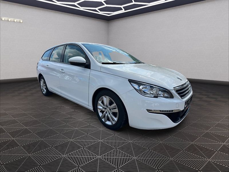 Peugeot 308 (2016) 1.2 Turbo 81kw - fotka 1 z 21