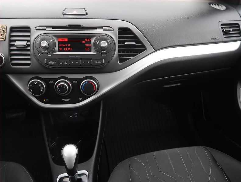 Kia Picanto (2016) 1.2 CVVT, Automat, ČR,1.maj - fotka 8 z 20