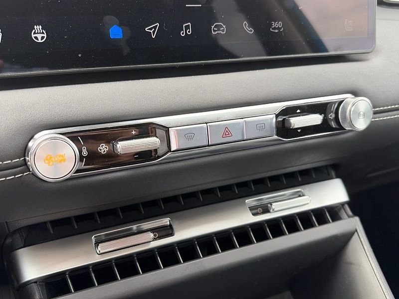 MG MG4 (2026) EV Urban 54kWh*Premium - fotka 17 z 25